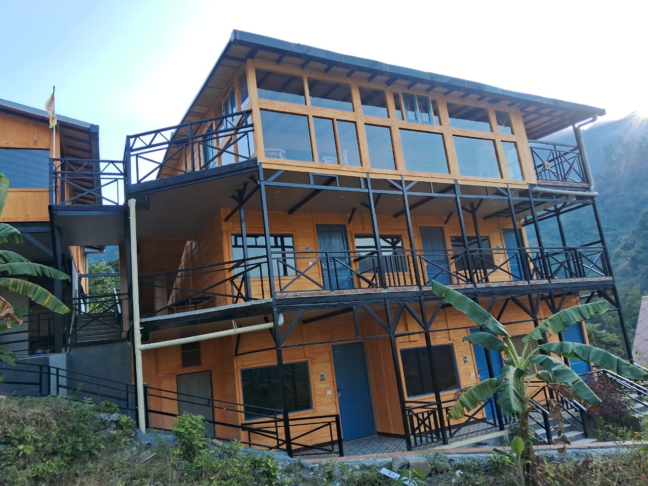 Mountain landscape near Ramnagar